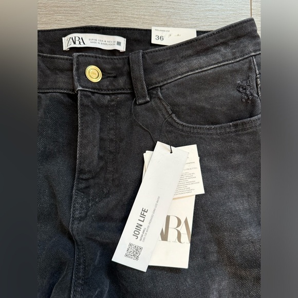 Zara Relaxed Fit Black Denim Jeans Low Rise Ankle Length Women Size 4 NWT - Picture 4 of 9